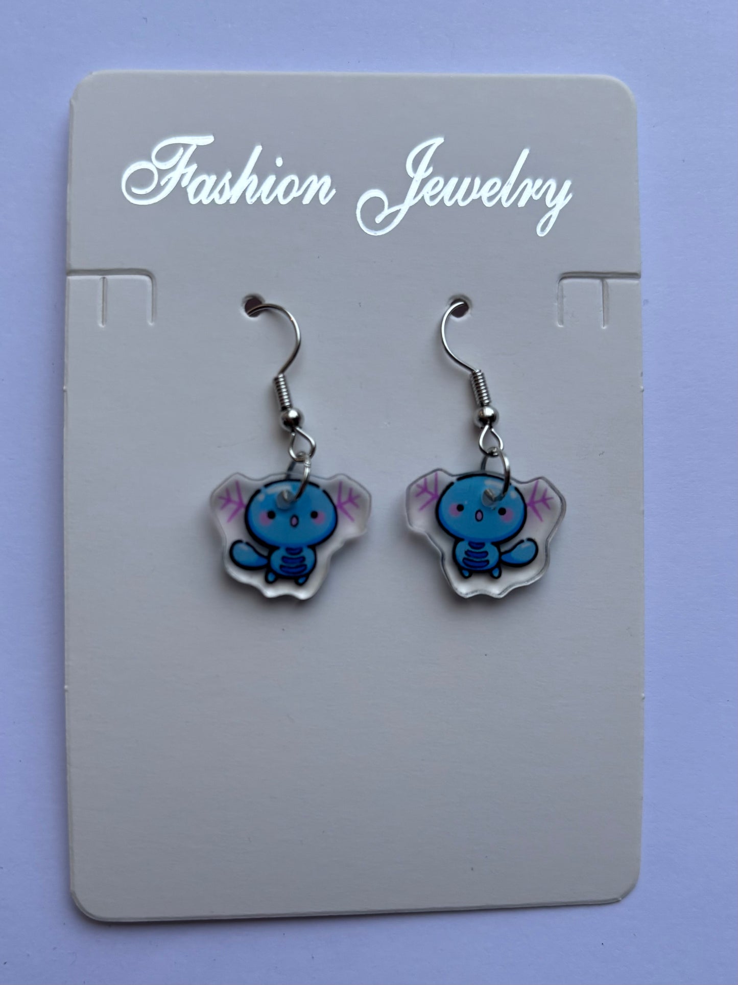 Water type earrings