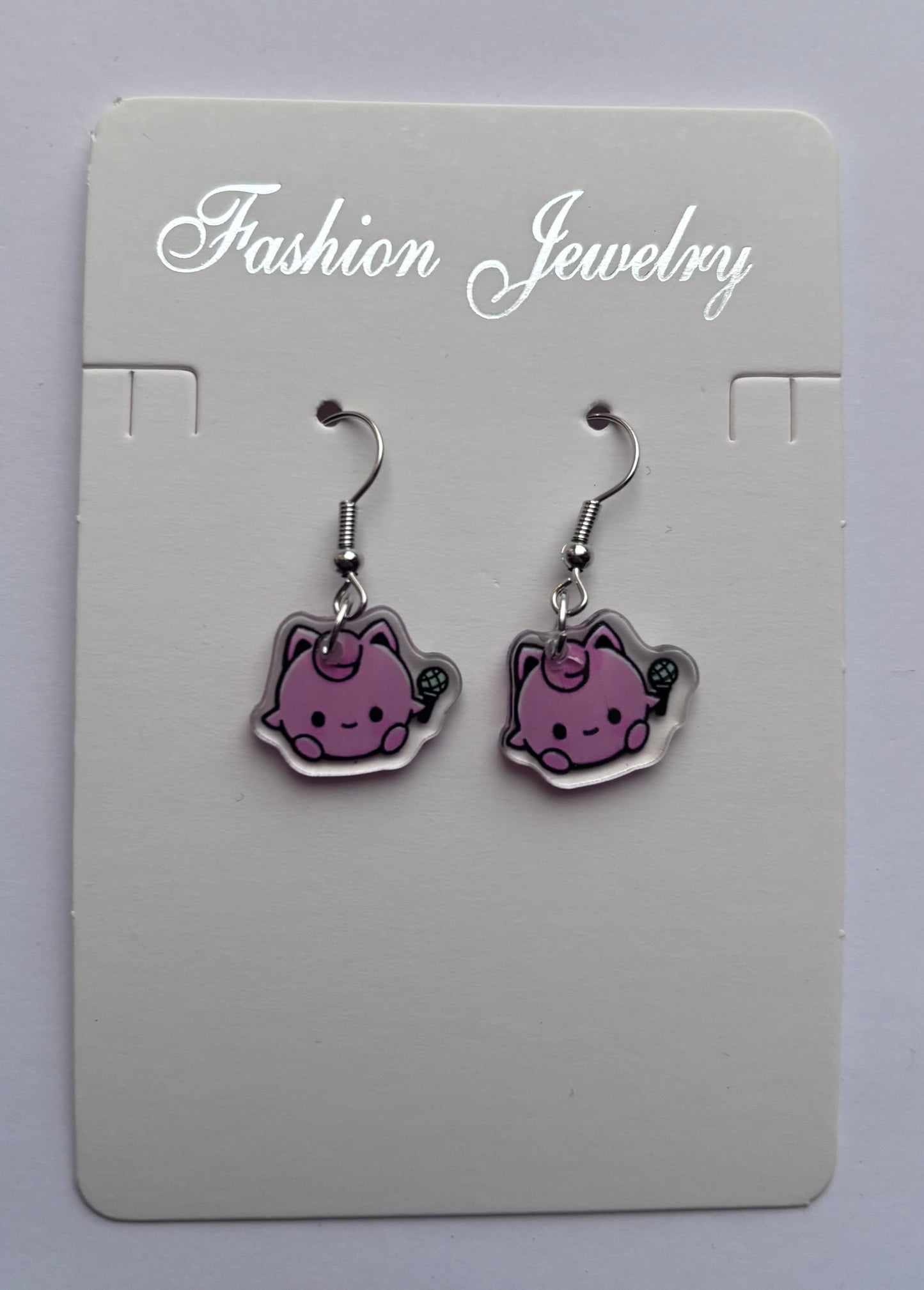 Cutesy poke earrings