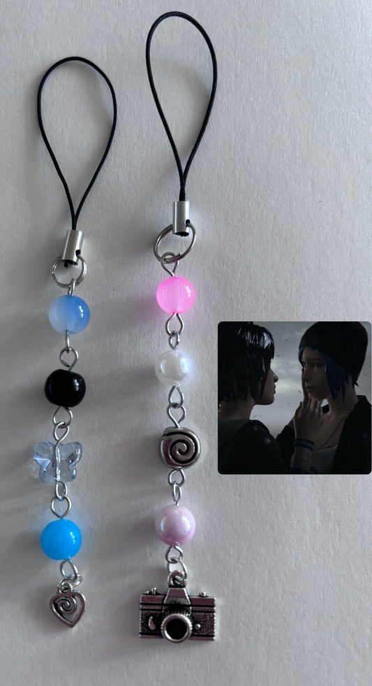 Max and Chloe life is strange inspired phone charm